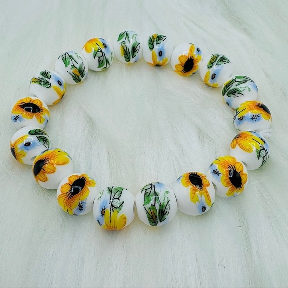 The Sunflower Bracelet & Earring Duo Bundle - Picture 3 of 5